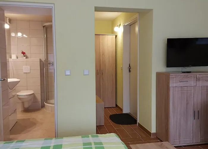 At The Small Baerenstein *