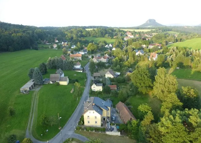 At The Small Baerenstein 아파트